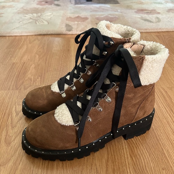Steve Madden Boots - Picture 3 of 5